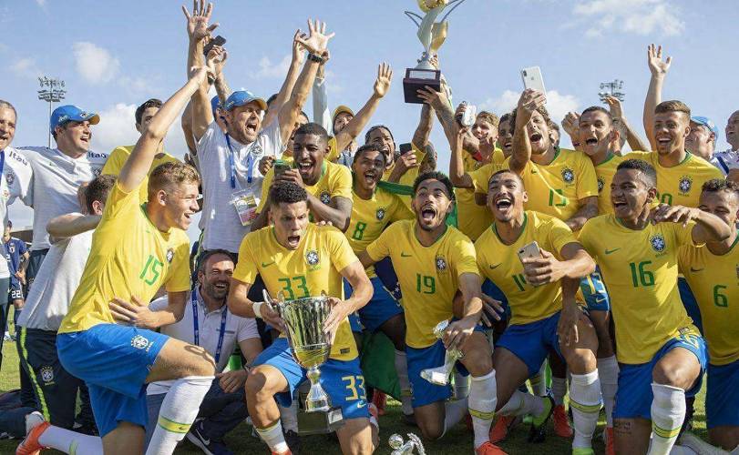巴西足球为什么衰落